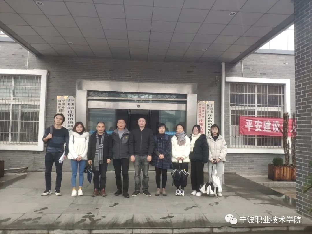 邱耀.jpg 图片