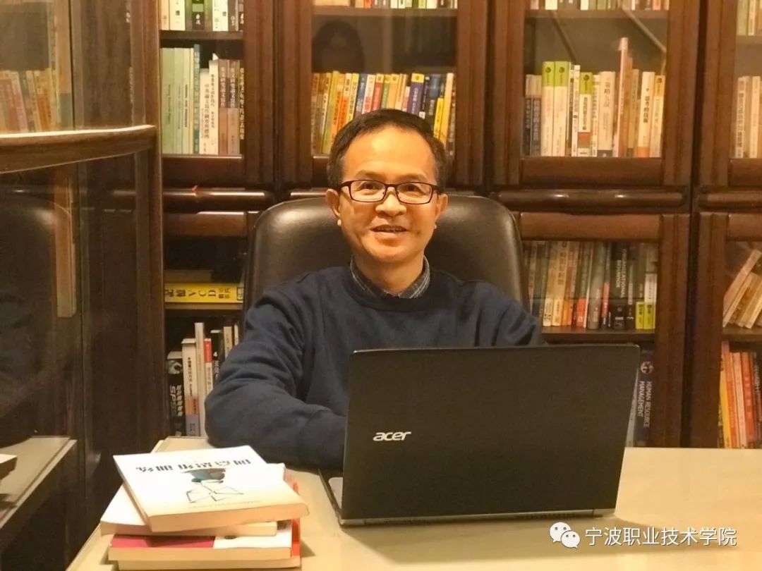 邹胜峰.jpg 图片